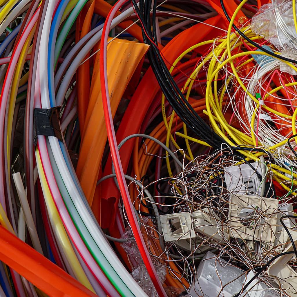 Wir sorgen dafür, dass alle Materialien umweltfreundlich recycelt oder fachgerecht entsorgt werden.